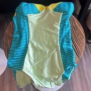 Seea one piece swimsuit size small